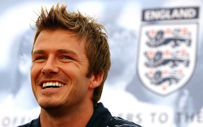 亿兆电竞动态-从边缘人到超级巨星坎塞洛的逆袭