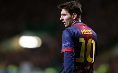 亿兆电竞热议-厄德高面对镜头微笑